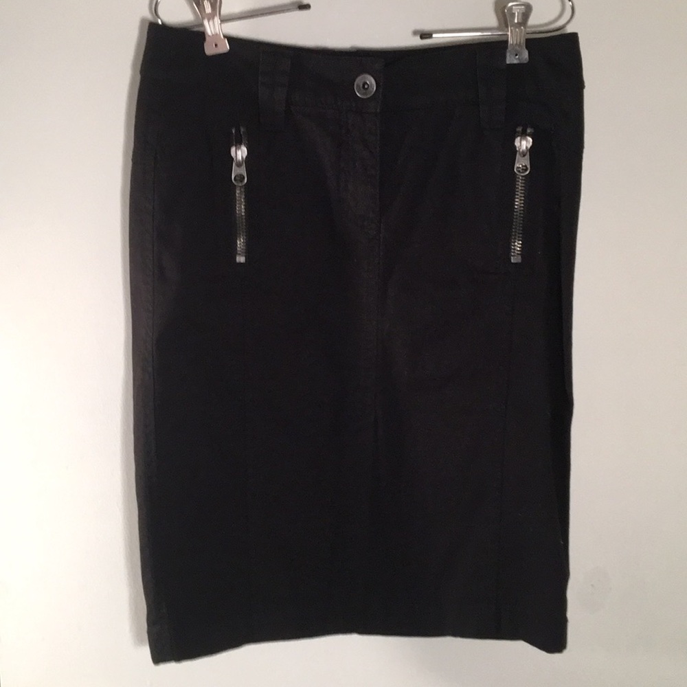 Black mini skirt